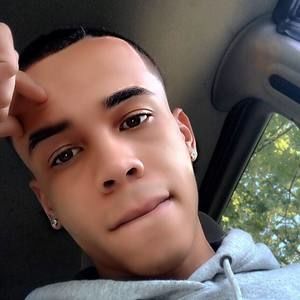 Meet your Posher, Cash